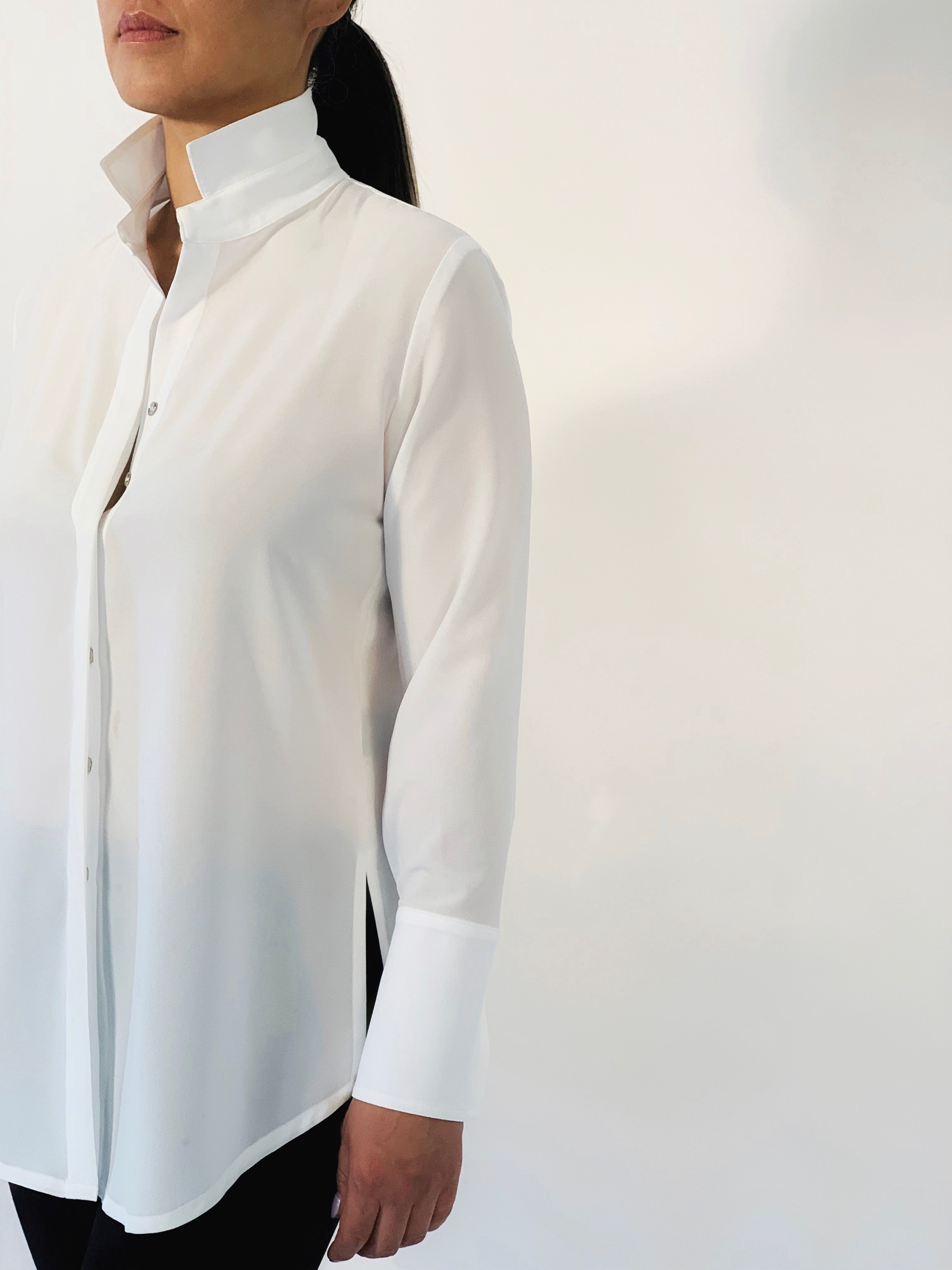 Zip Back Blouse in White | PERIPHERY